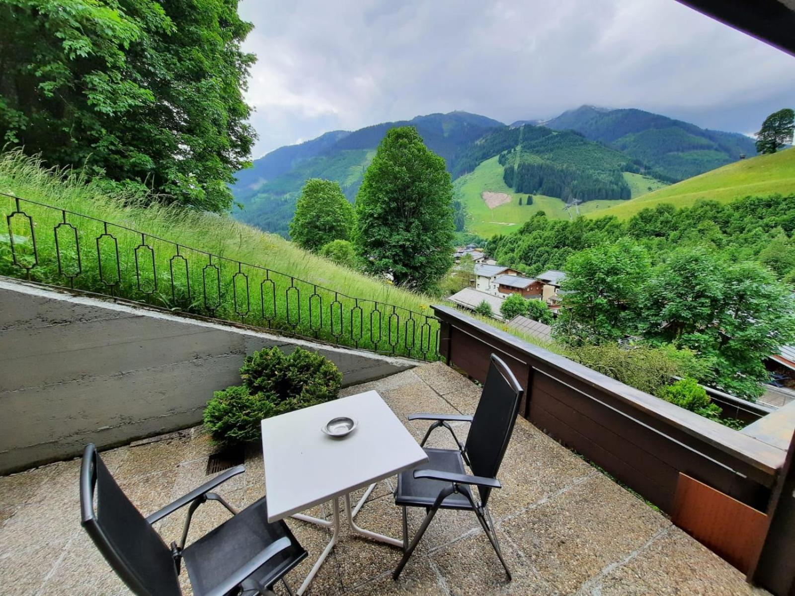 Appartement Bernkogel ザールバッハ・ヒンターグレム エクステリア 写真